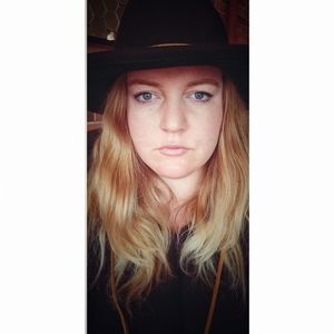 Meet your Posher, Courteney